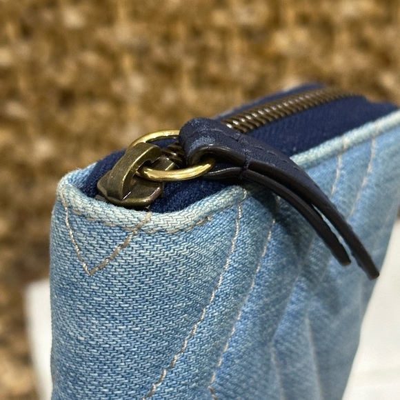 Gucci Marmont Light Distressed Denim Zip Around Wallet - Picture 7 of 11